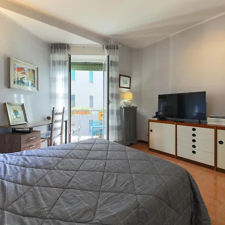 Apartamento Private Parking - Family - 15 Min To Venice Mestre